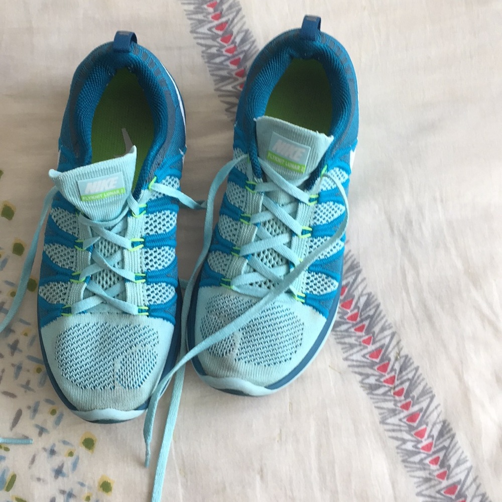 Nike shoes
